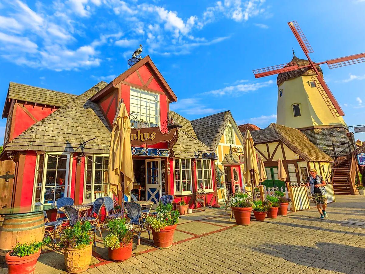 These are 5 Most Vibrant Towns In Southern California