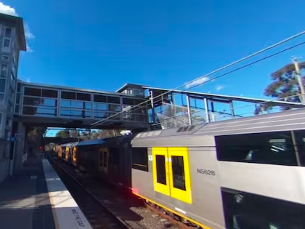 Two killed by freight train in attempting of track rescue in Sydney